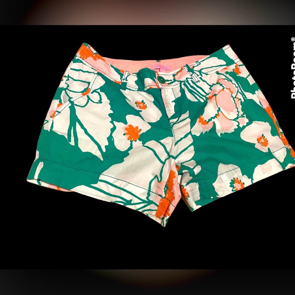 Lilly Pulitzer. Shorts